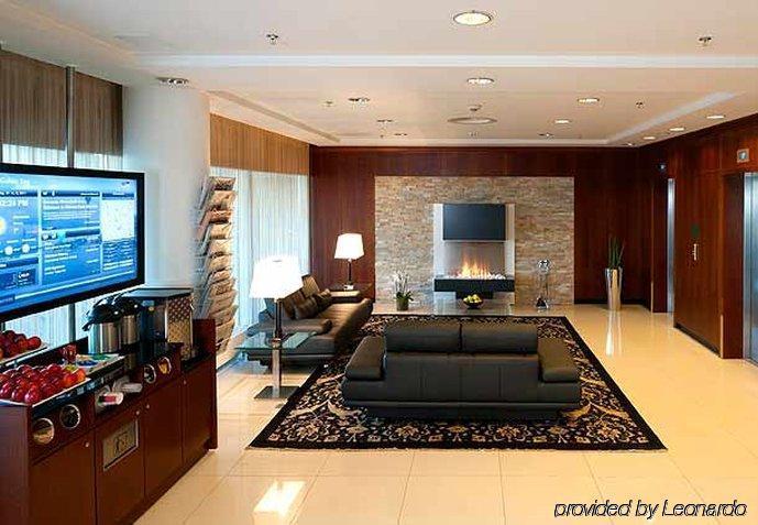 Hotel Courtyard By Marriott Duesseldorf Hafen Intérieur photo