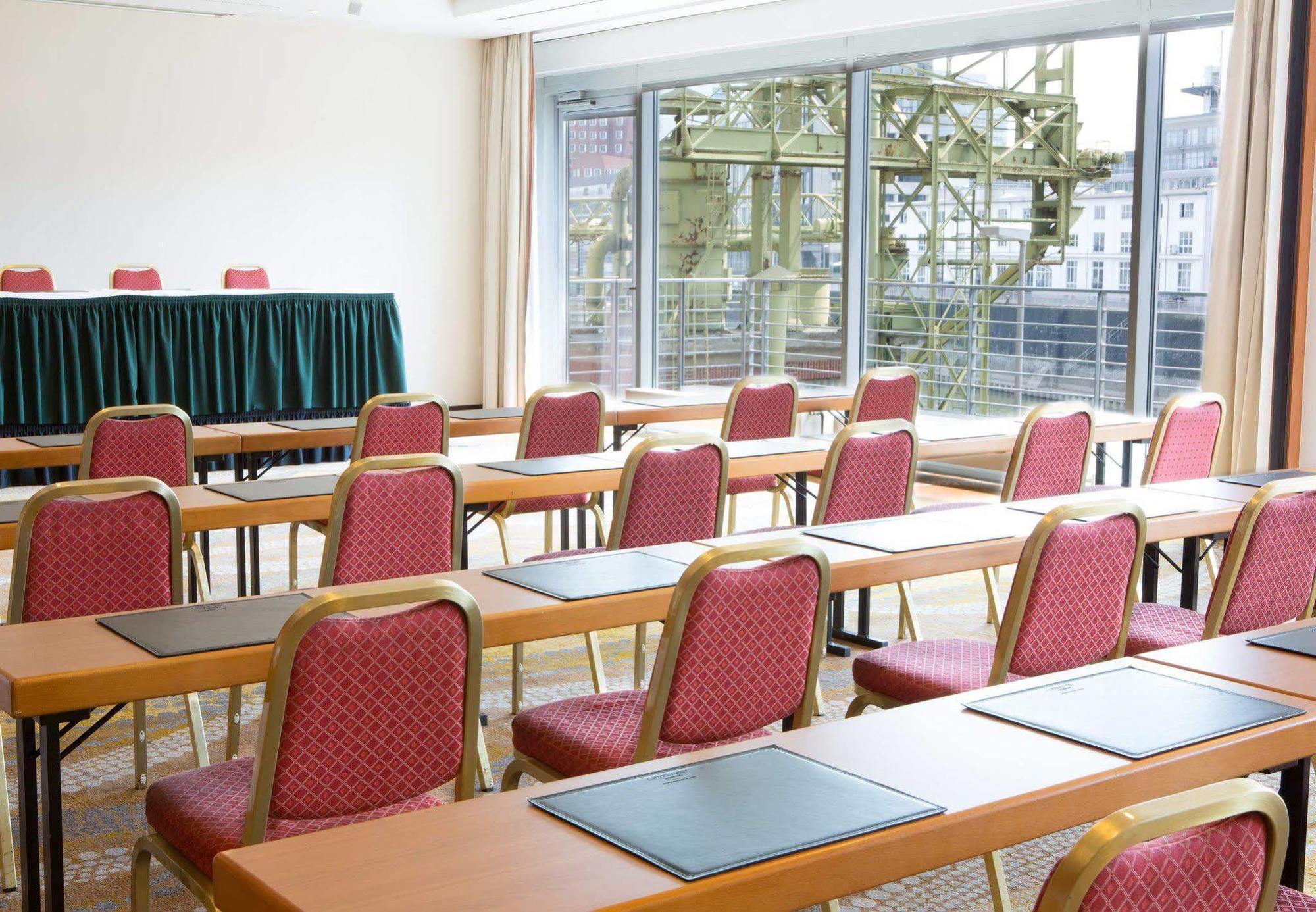 Hotel Courtyard By Marriott Duesseldorf Hafen Extérieur photo