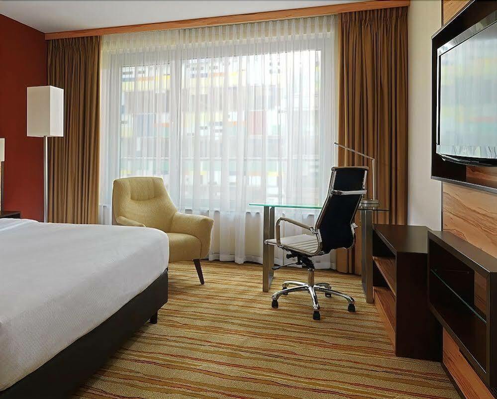 Hotel Courtyard By Marriott Duesseldorf Hafen Extérieur photo